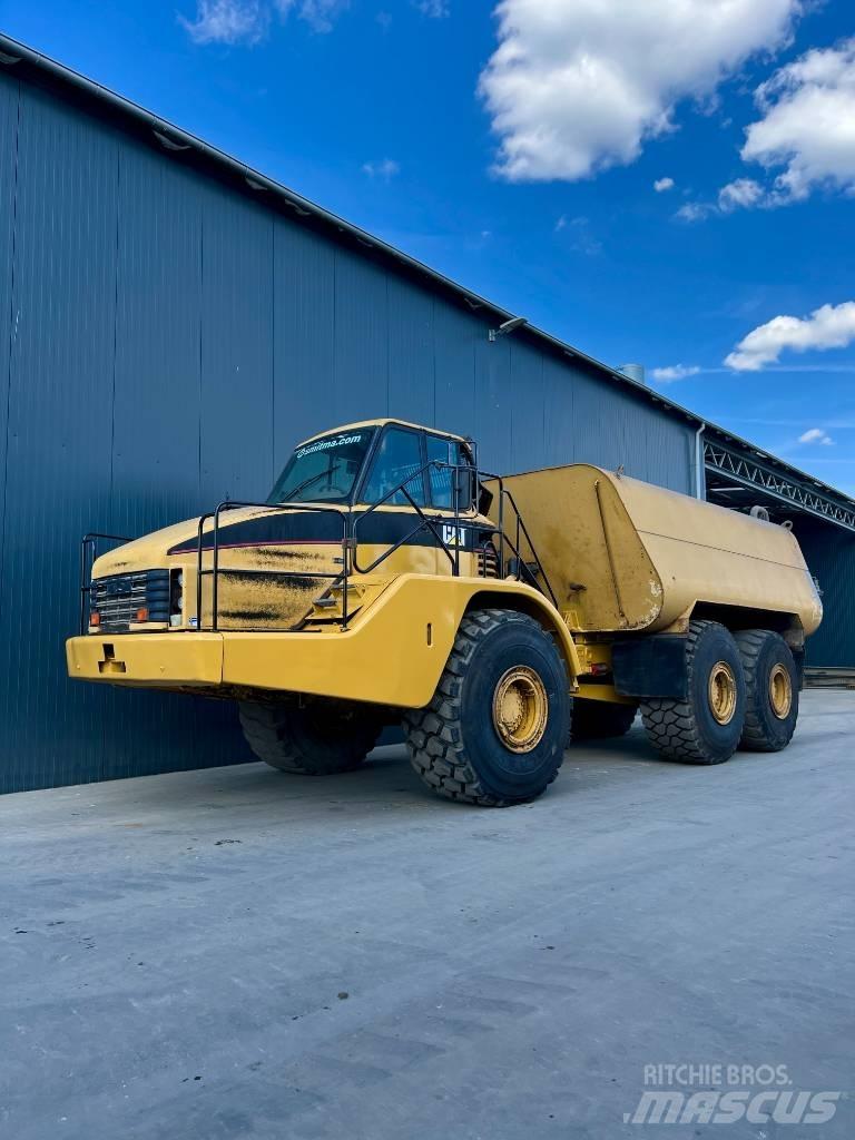 CAT 740 Water Truck Water tankwagens
