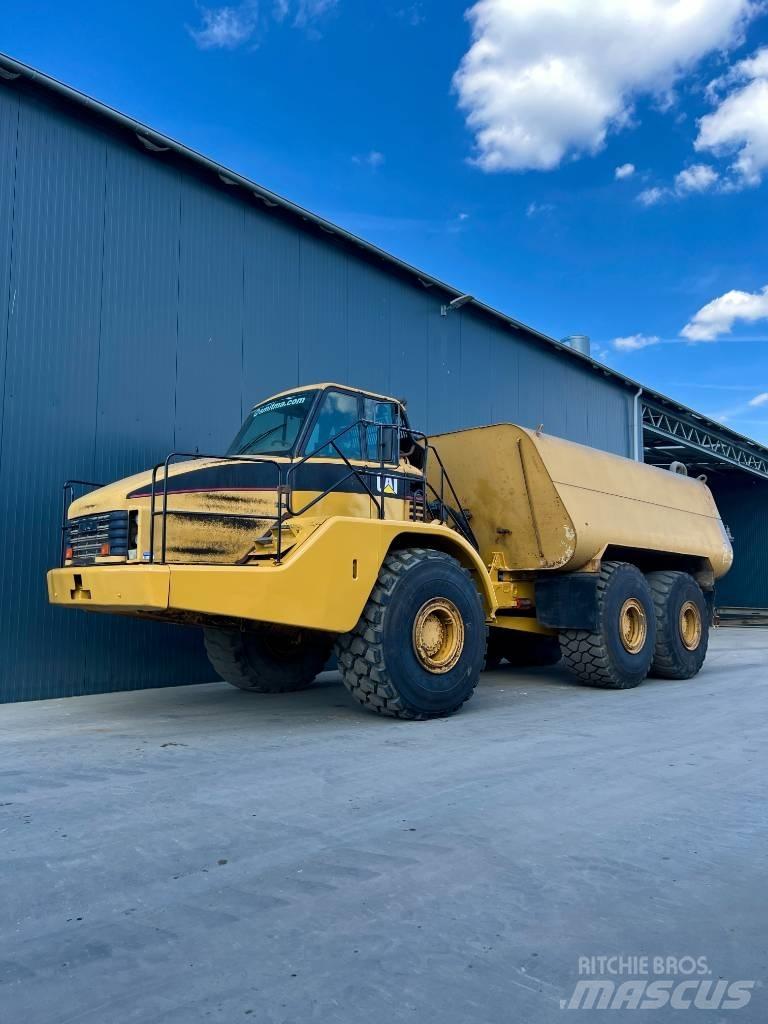 CAT 740 Water Truck Water tankwagens