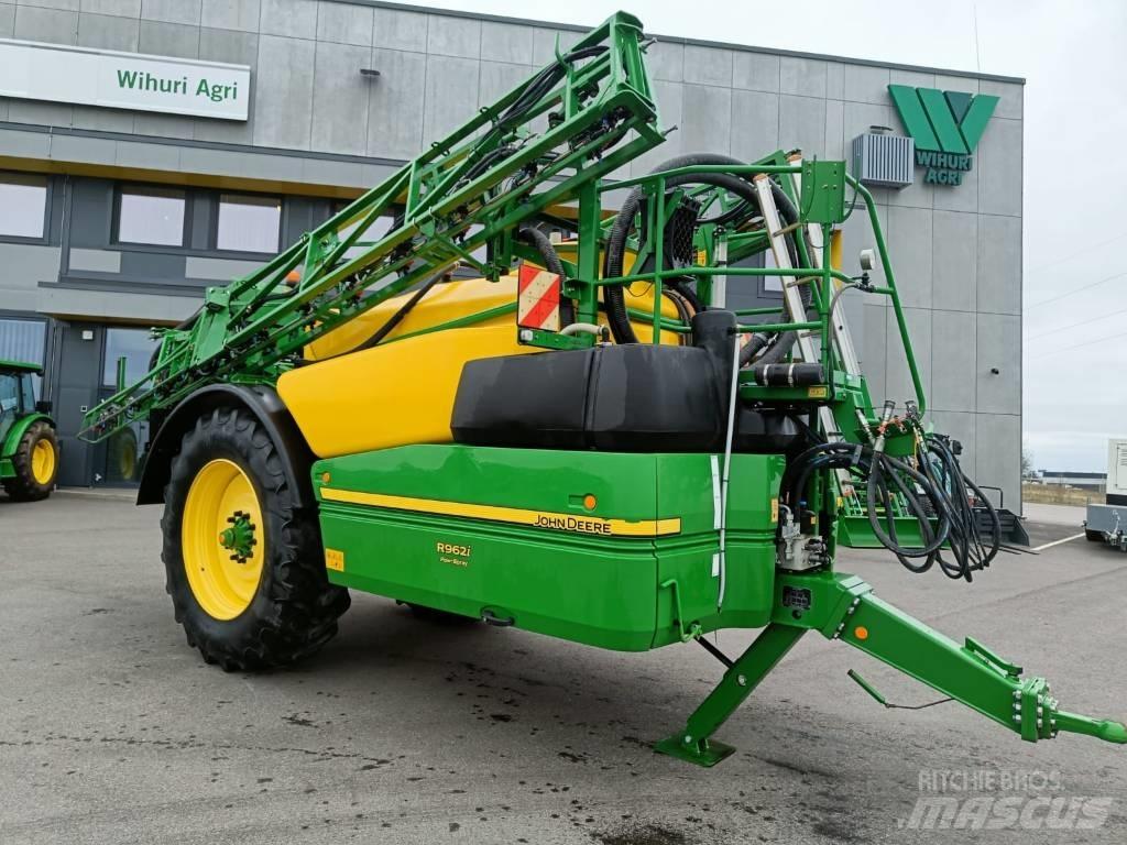 John Deere R 962 i Getrokken spuitmachines
