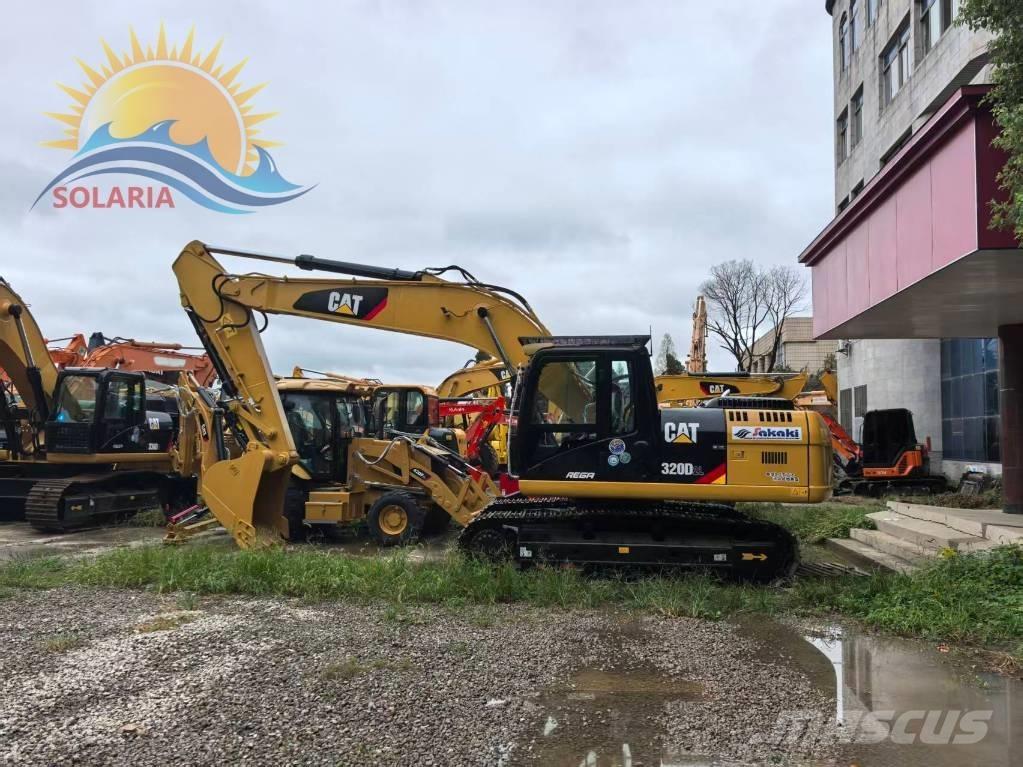 CAT 320D2L Rupsgraafmachines