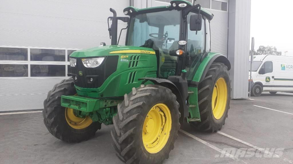 John Deere 6120 R Tractoren