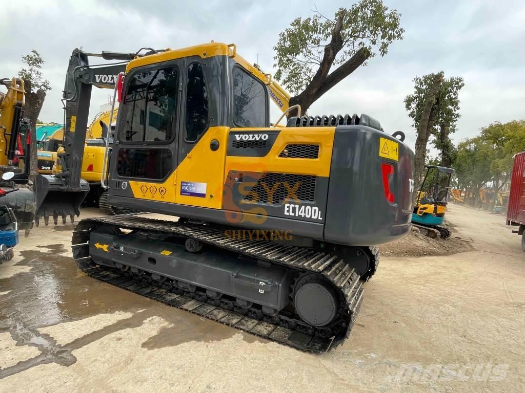 Volvo EC 140 D Rupsgraafmachines