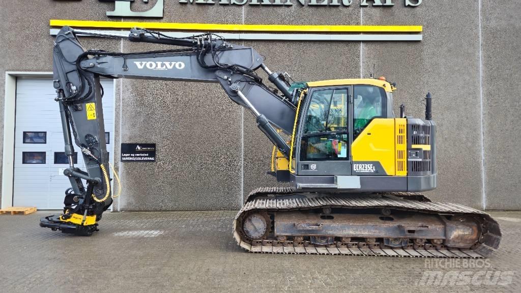 Volvo ECR 235 E L Rupsgraafmachines
