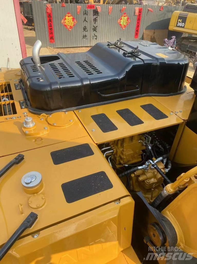 Sany SY215C Rupsgraafmachines