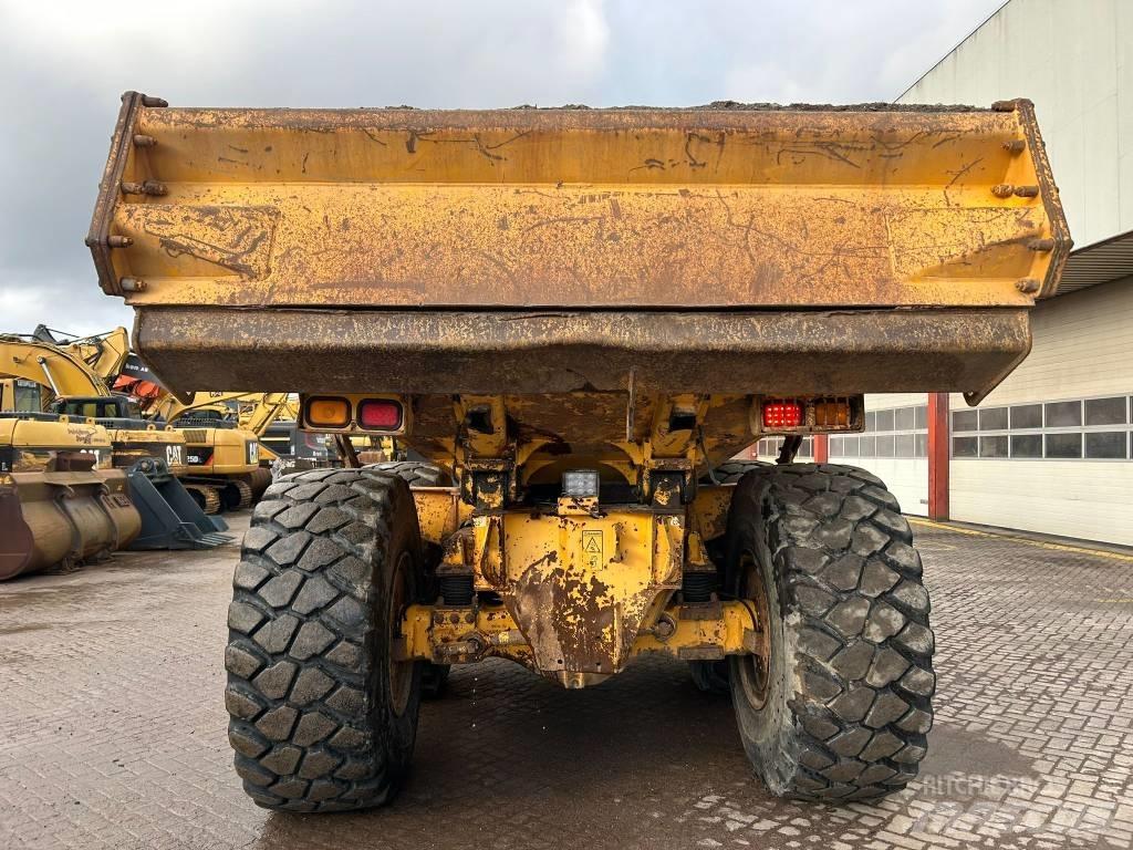 Volvo A 25 D Knik dumptrucks