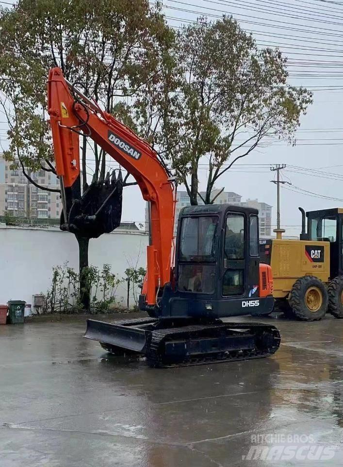 Doosan DH 55 Minigraafmachines < 7t
