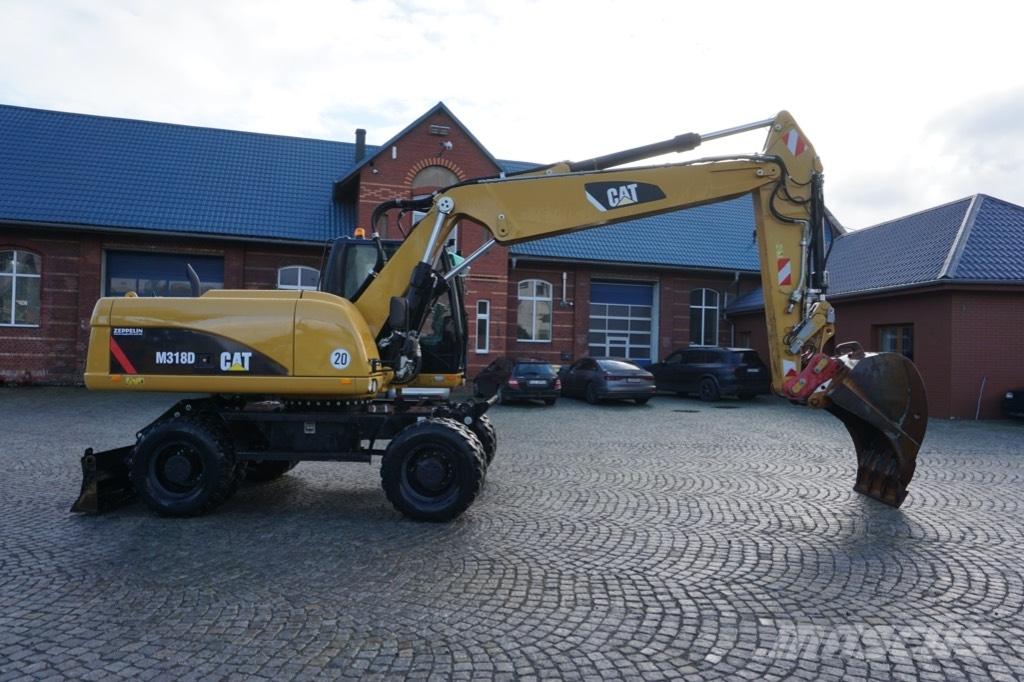 CAT M 318 D Wielgraafmachines