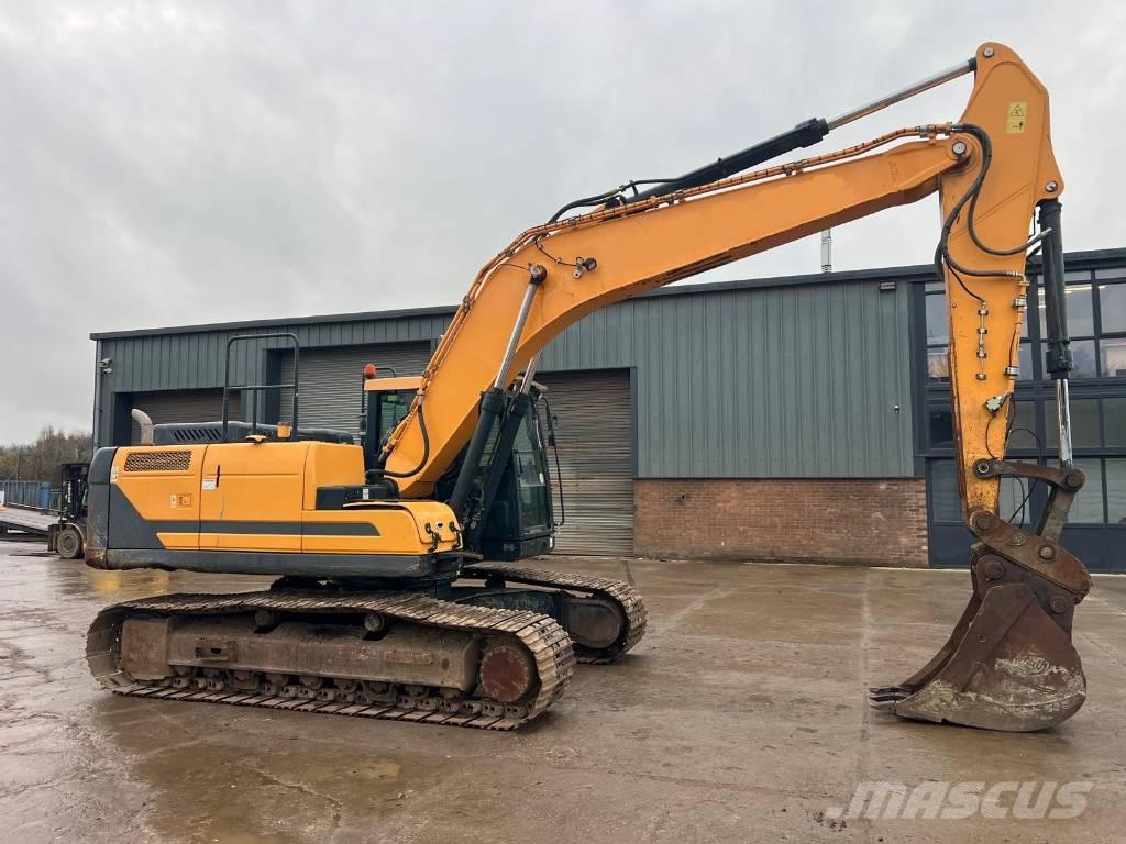 Hyundai HX 220 L Rupsgraafmachines