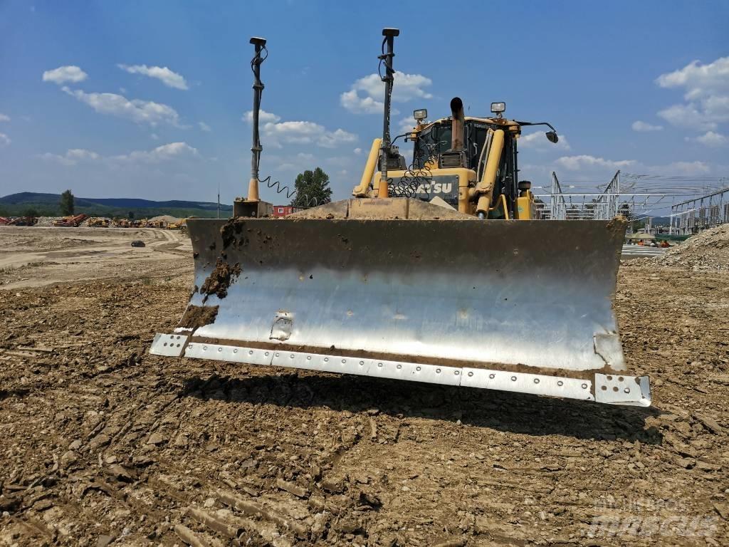 Komatsu D 65 PX-17 Rupsdozers