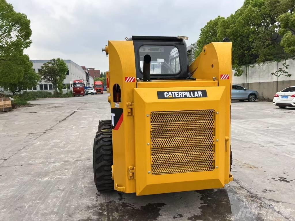 CAT 246 B Miniladers
