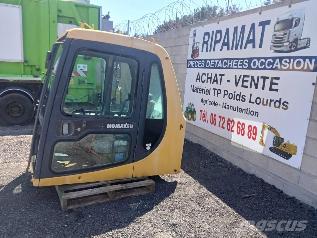 Komatsu PC 210 Cabine en interieur