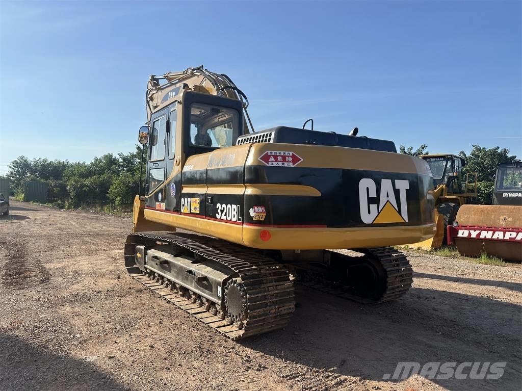 CAT 320 B L Rupsgraafmachines