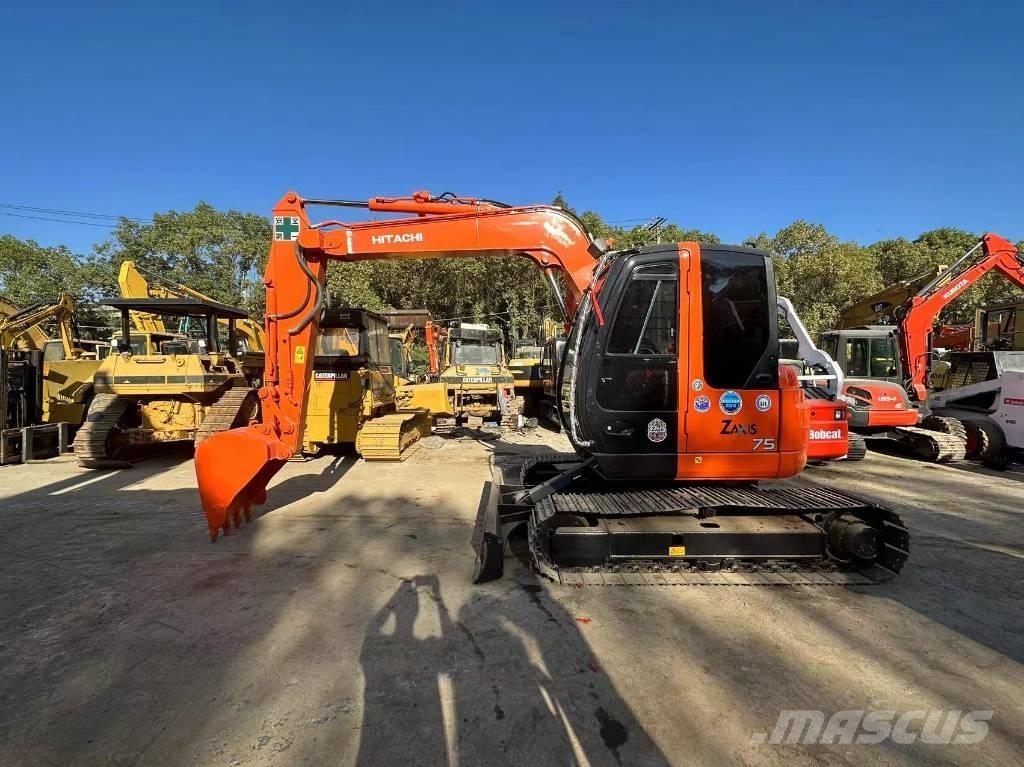 Hitachi ZX 75 Rupsgraafmachines