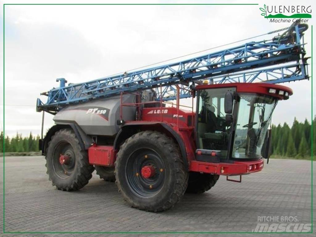 Horsch Leeb PT 230 Zelfrijdende spuitmachines