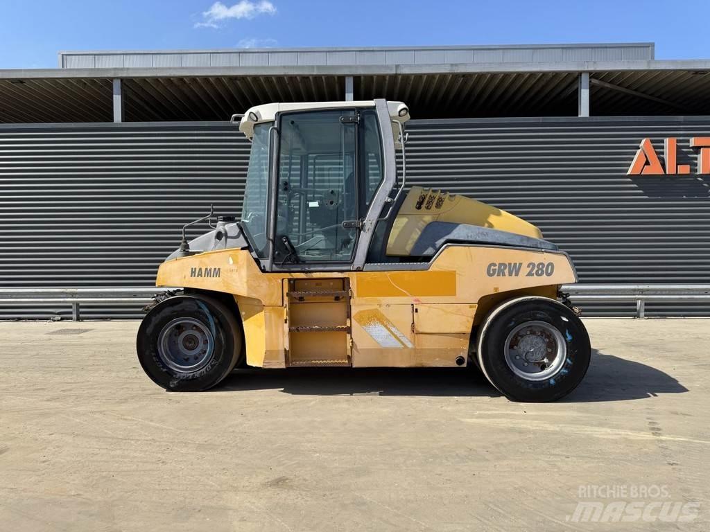 Hamm GRW 280-12H Bandenwalsen