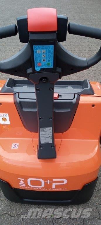 Toyota LWE 200 Meeloop stapelaar