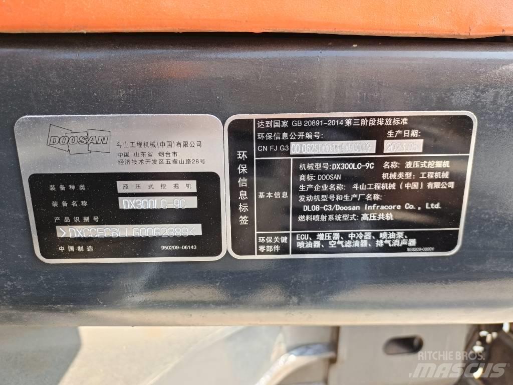 Doosan DX300-9 Rupsgraafmachines