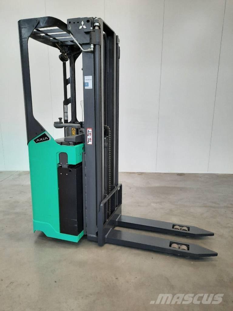 Mitsubishi SBR16N2 Zelfrijdende stapelaars