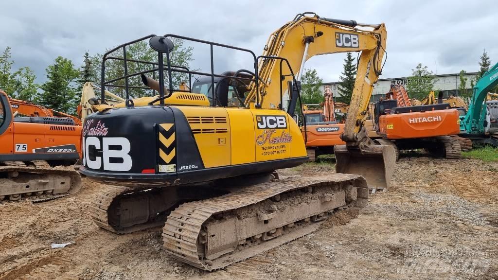 JCB JS 220 LC Rupsgraafmachines