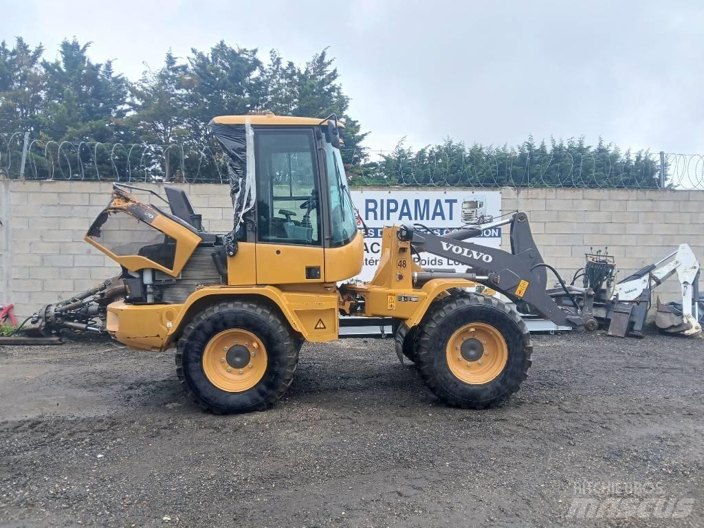 Volvo L 30 G Wielladers