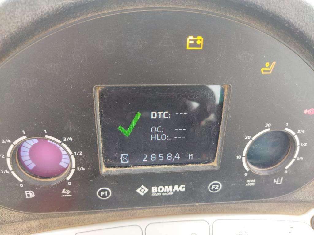 Bomag BW 216 Trilrolwalsen