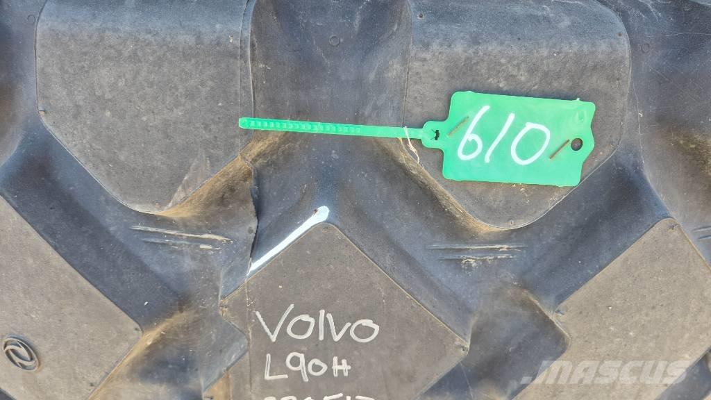 Aeolus 20.5R25 Banden, wielen en velgen