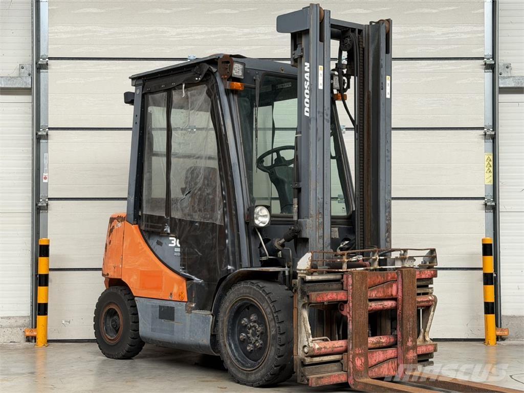 Doosan D30S-5 Diesel heftrucks