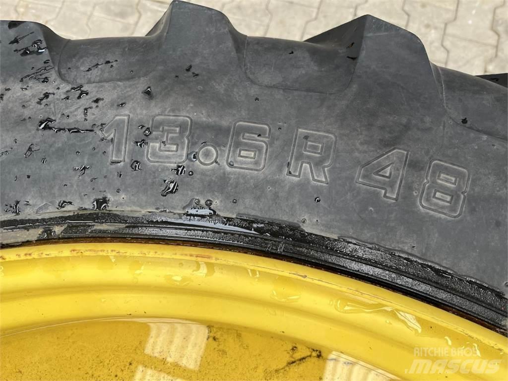 Alliance 13.6R48 Banden, wielen en velgen