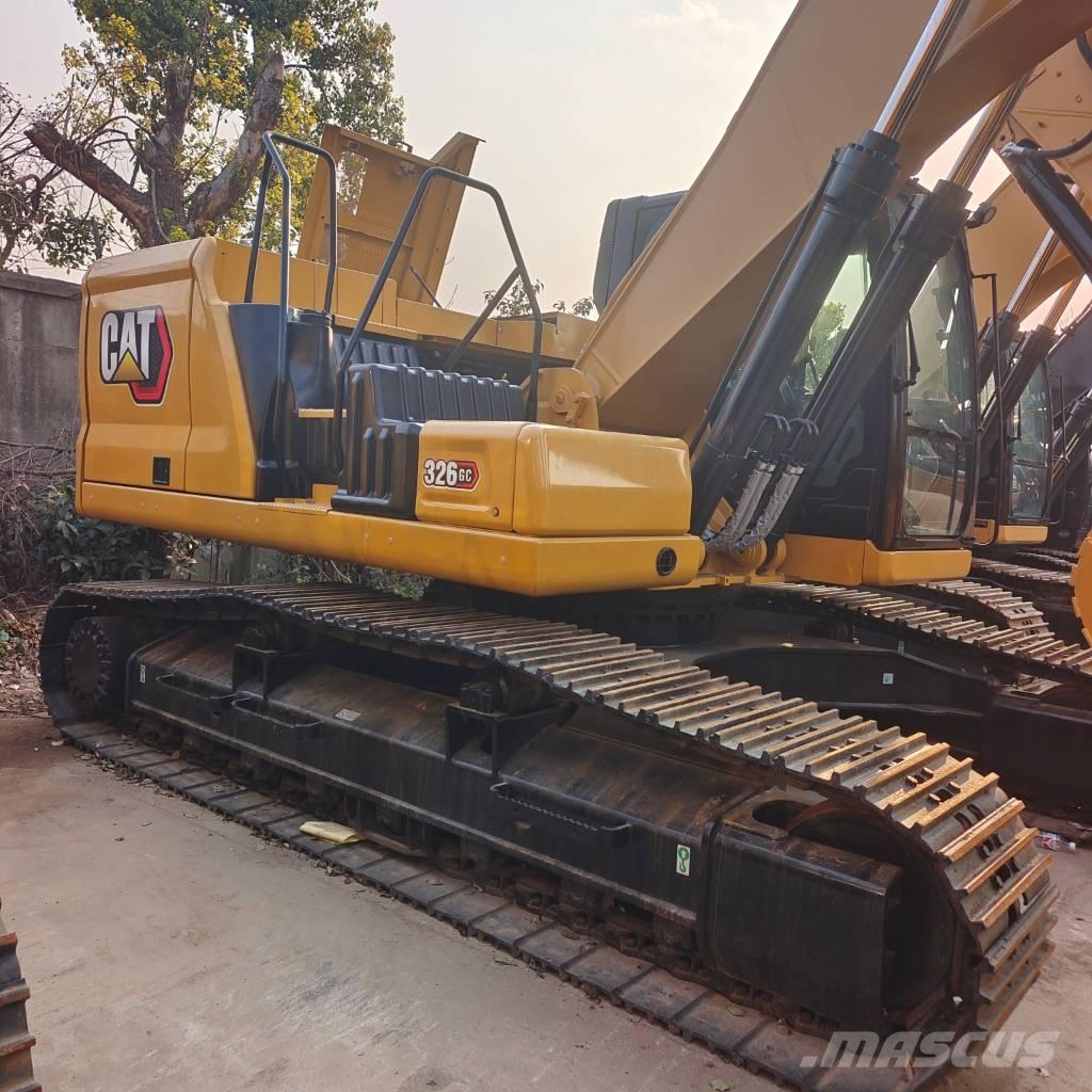 CAT 326 GC Rupsgraafmachines