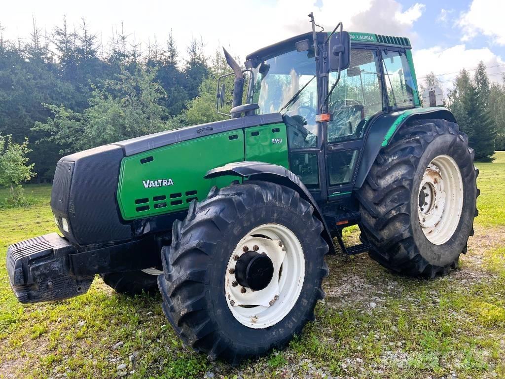 Valtra 8450 Tractoren