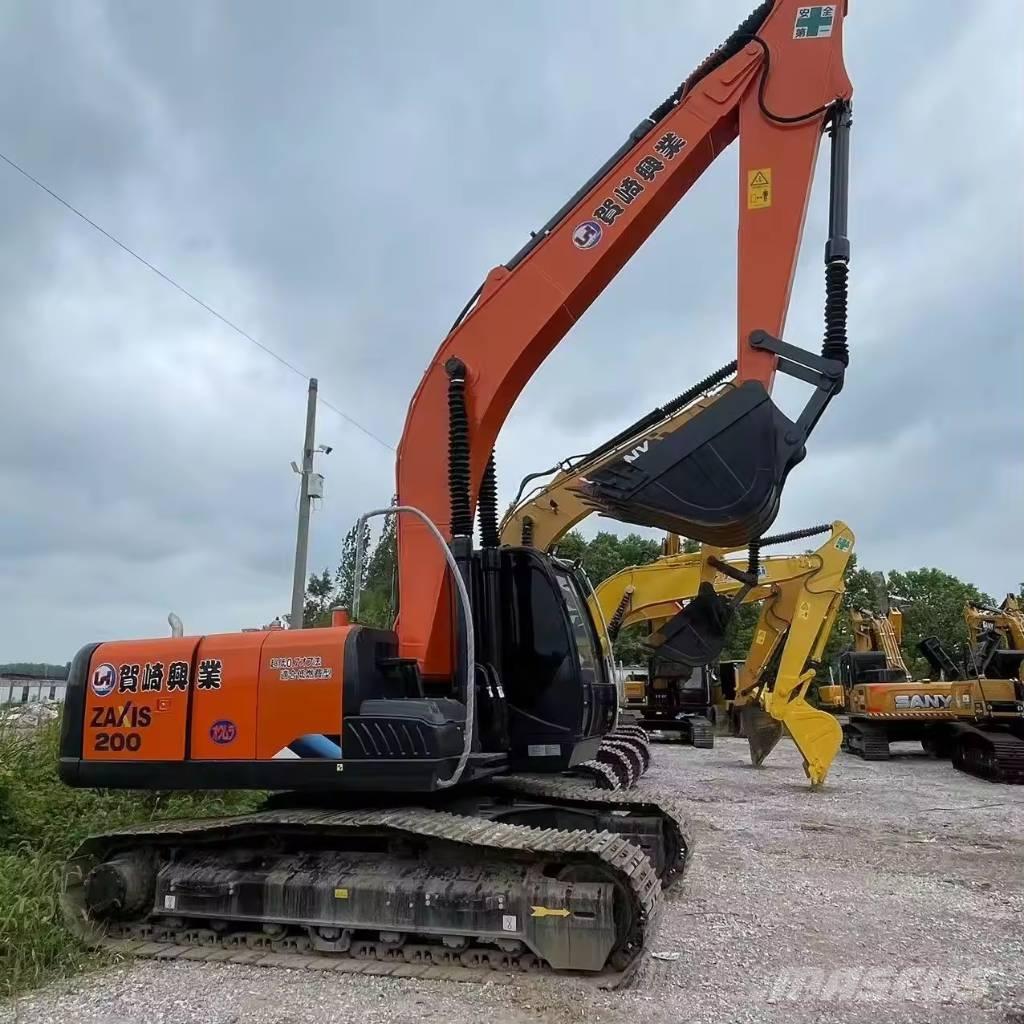 Hitachi ZX 200 Rupsgraafmachines