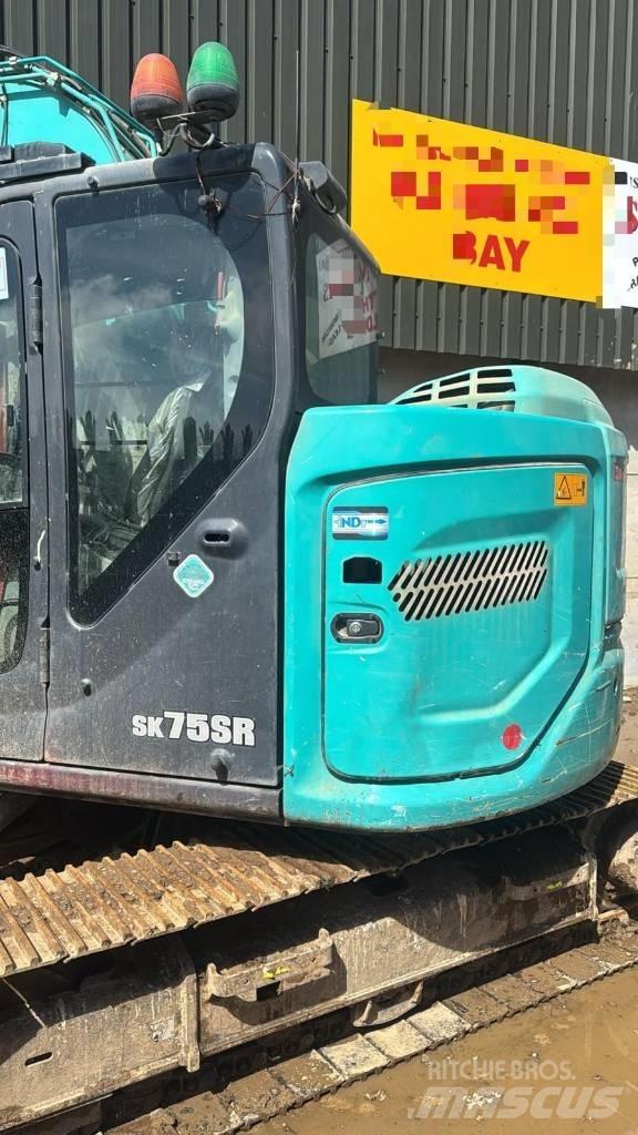 Kobelco SK 75 SR Midigraafmachines 7t - 12t