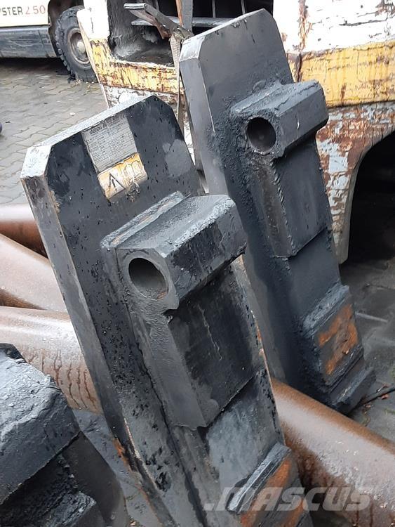 Stabau S2-D 80 Overige gebruikte aanbouwapparatuur en componenten