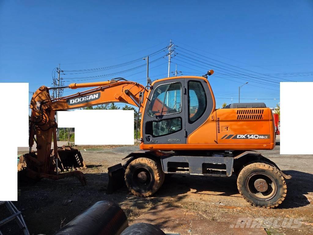 Doosan DX140WACE Wielgraafmachines