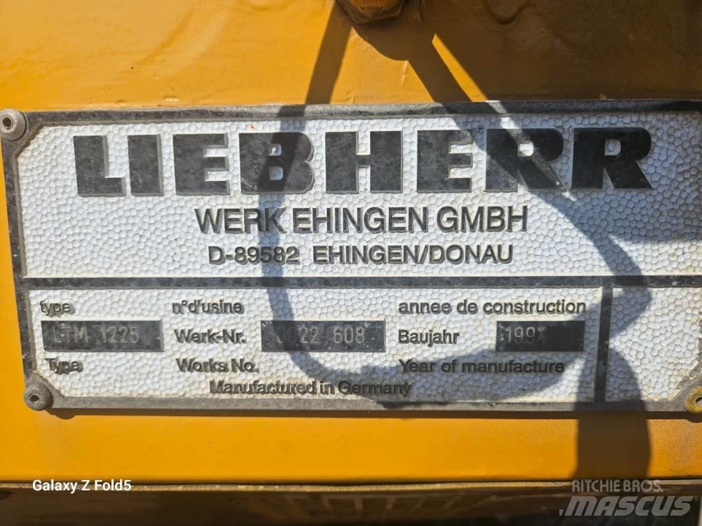 Liebherr LTM1225 Kranen voor alle terreinen