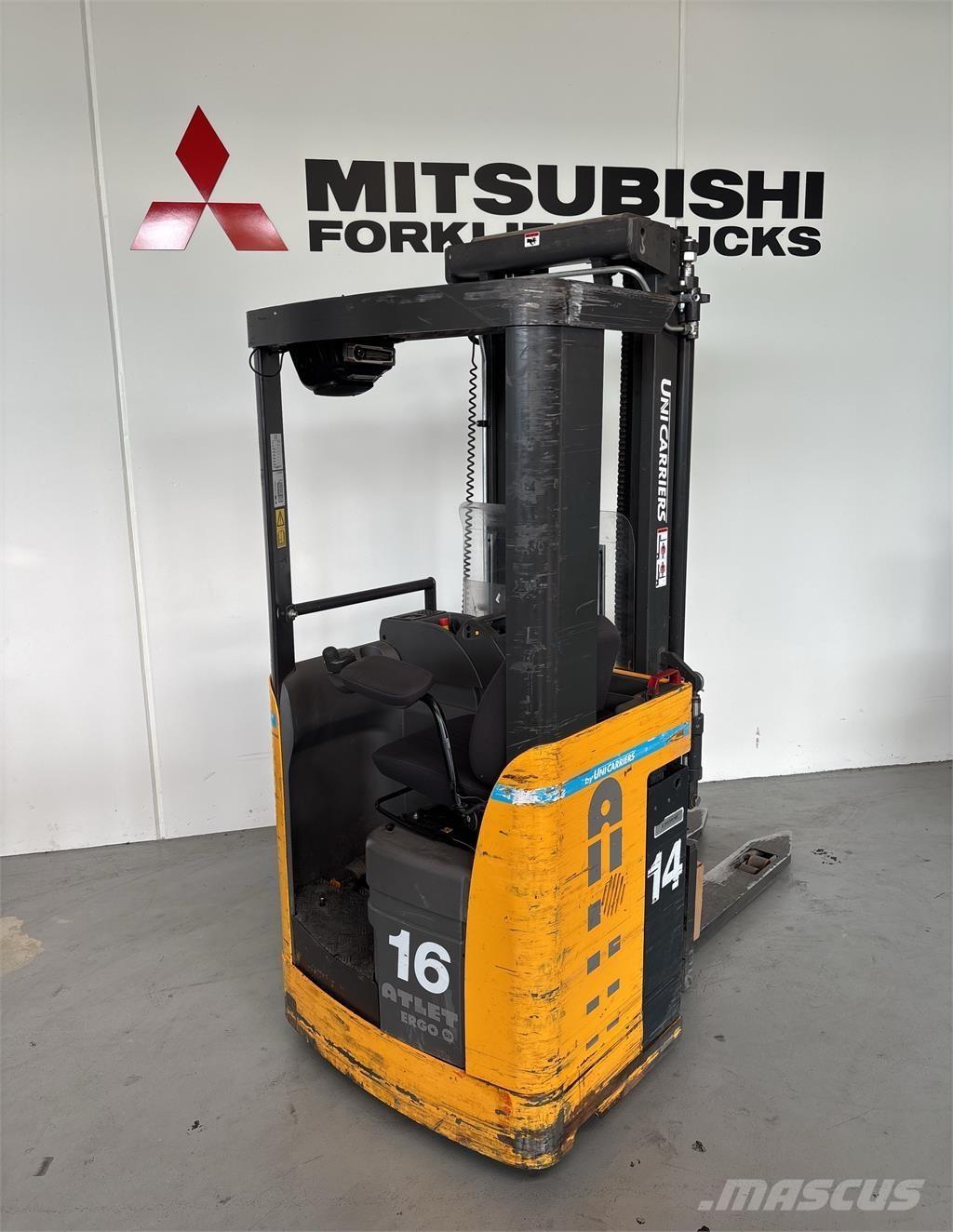 Atlet X160 Zelfrijdende stapelaars