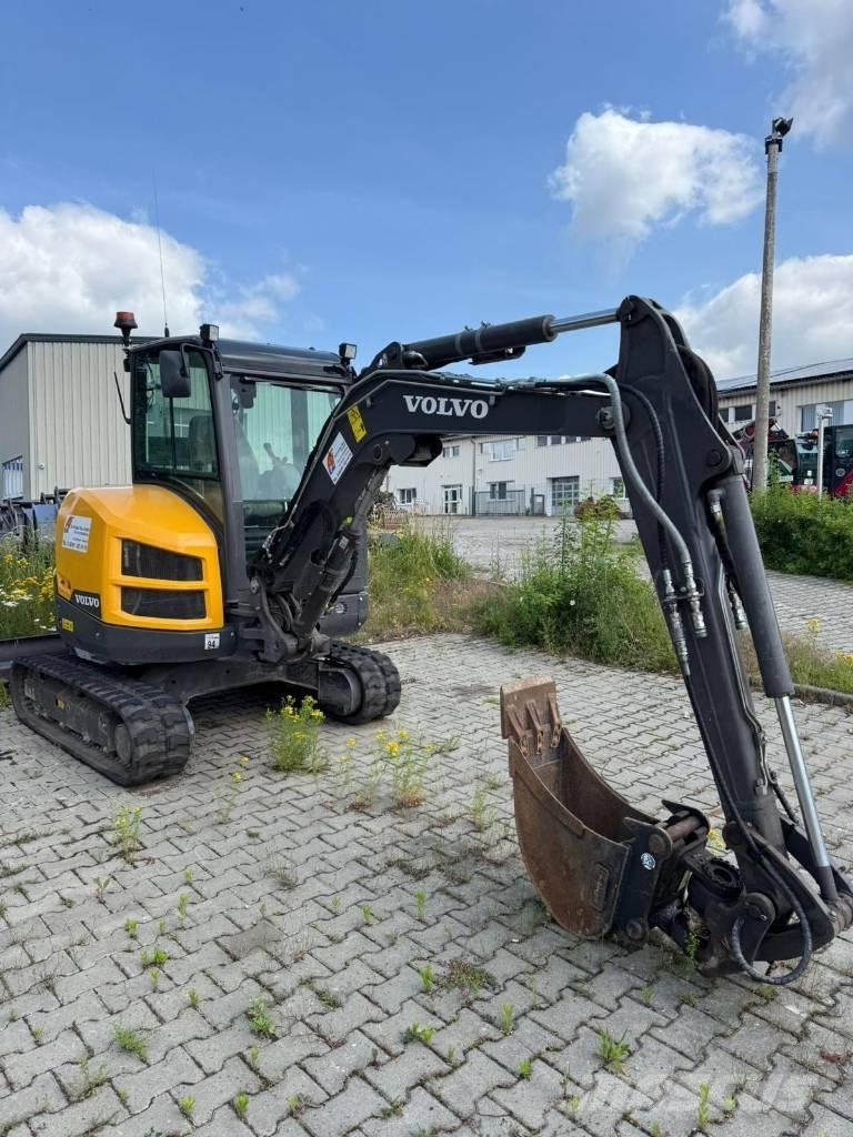 Volvo ECR35D Minigraafmachines < 7t