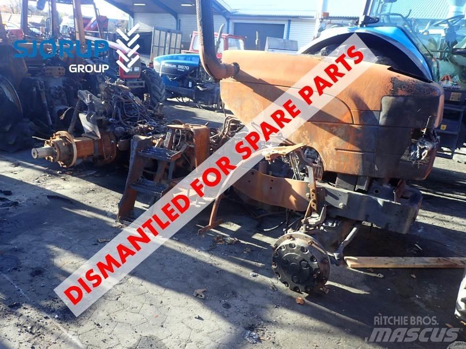 New Holland TM190 Tractoren