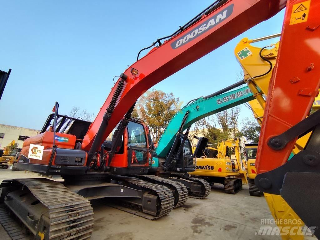Doosan DX 225 LC Rupsgraafmachines