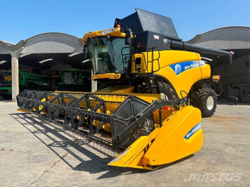 New Holland CR 9090 Maaidorsmachines