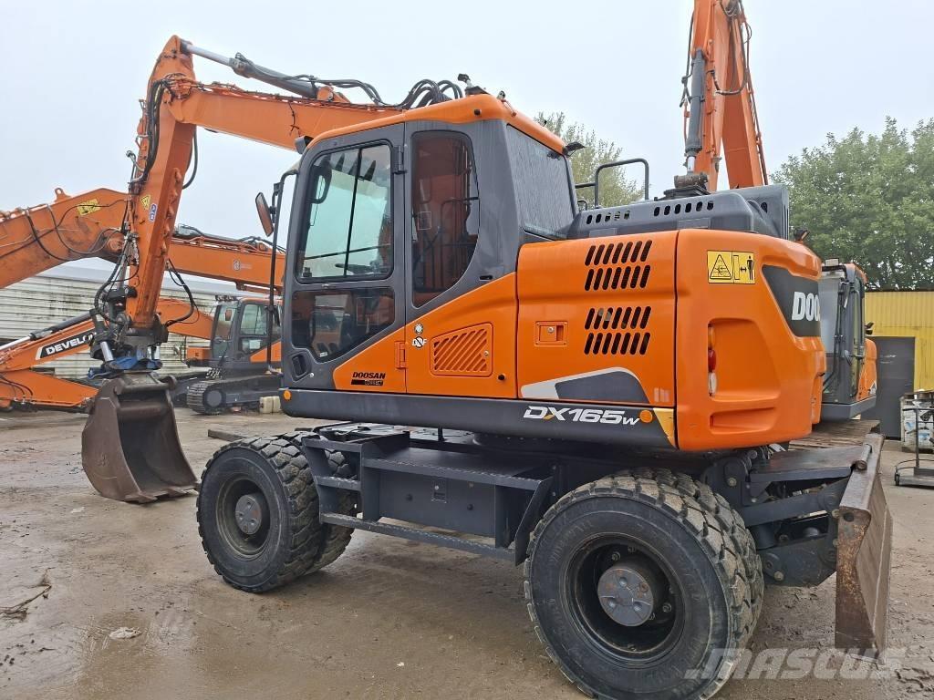 Doosan DX 165 W-5 Wielgraafmachines