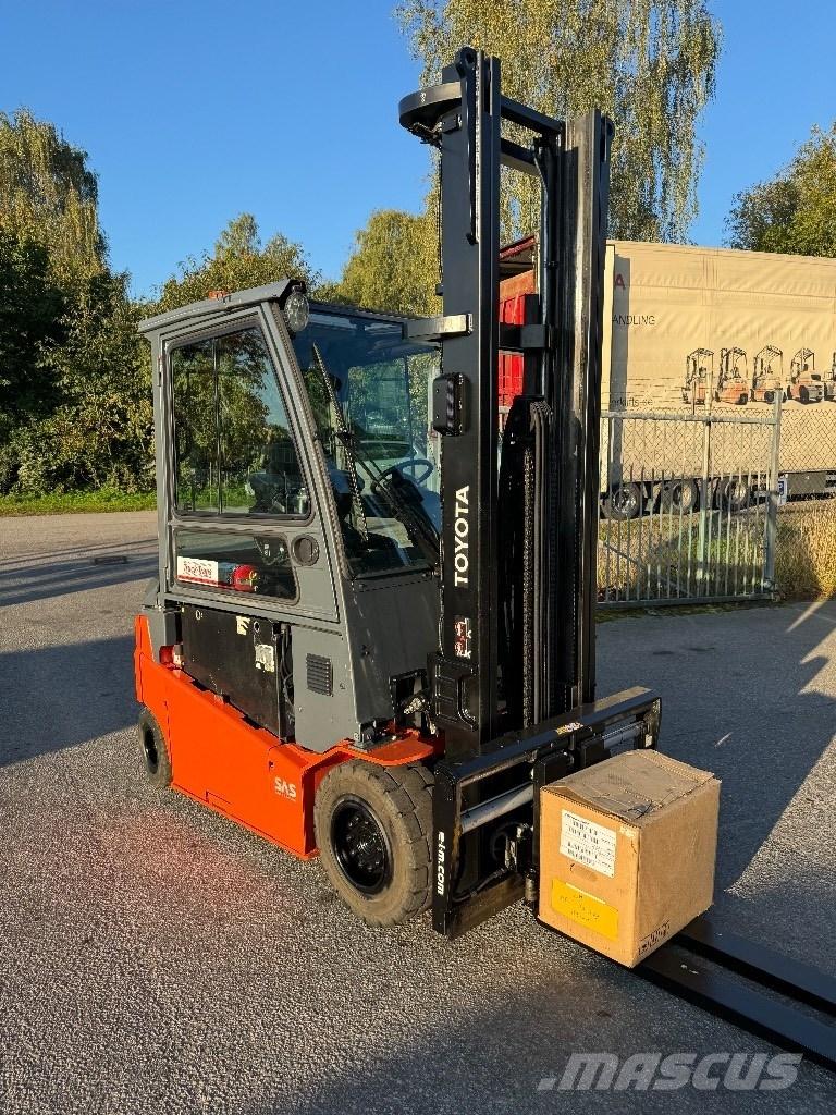 Toyota 8FBMT35 Elektrische heftrucks