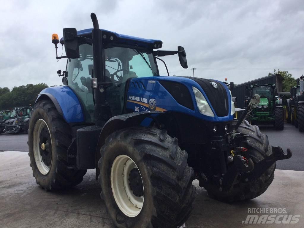 New Holland T7 270 Tractoren