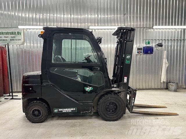 Toyota 52-8 FDF 25 Diesel heftrucks