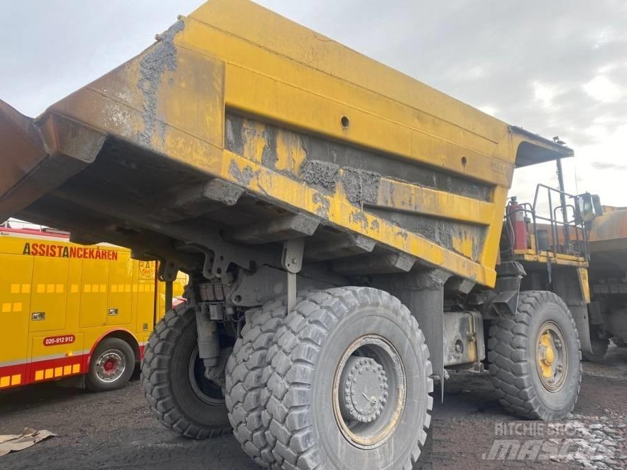 Komatsu HD405-7 Starre dumpers