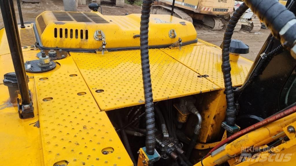 JCB JS 220 LC Rupsgraafmachines