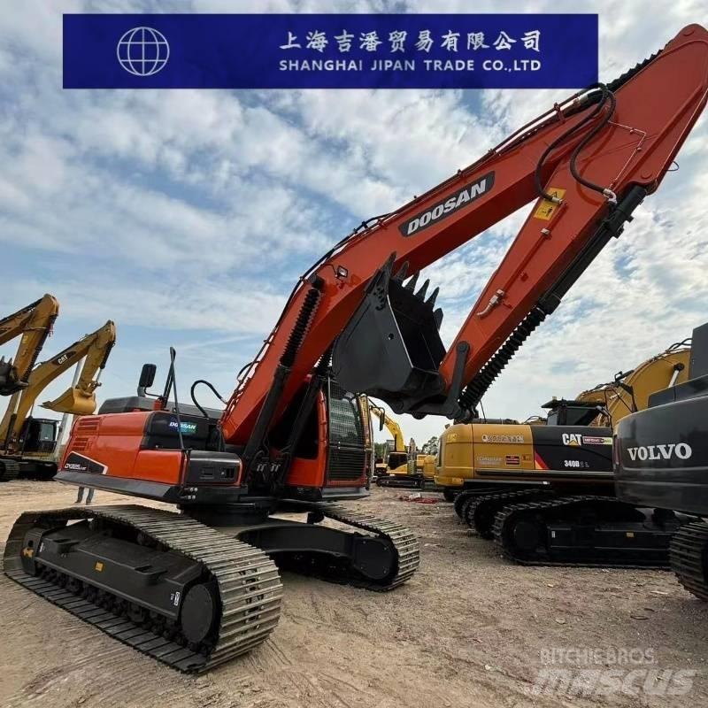 Doosan DX 225 Rupsgraafmachines