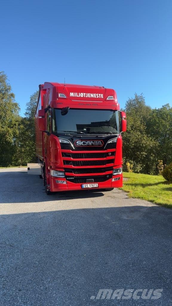 Scania R 590 Hout snipper voertuigen