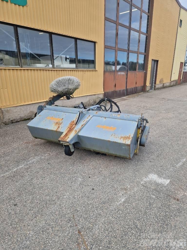 Fjärås Bema Dual 600 Veegmachines