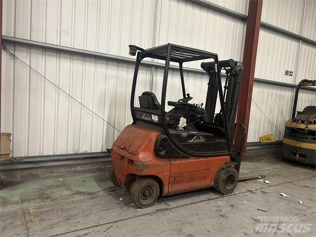 Linde E18P-02 Elektrische heftrucks